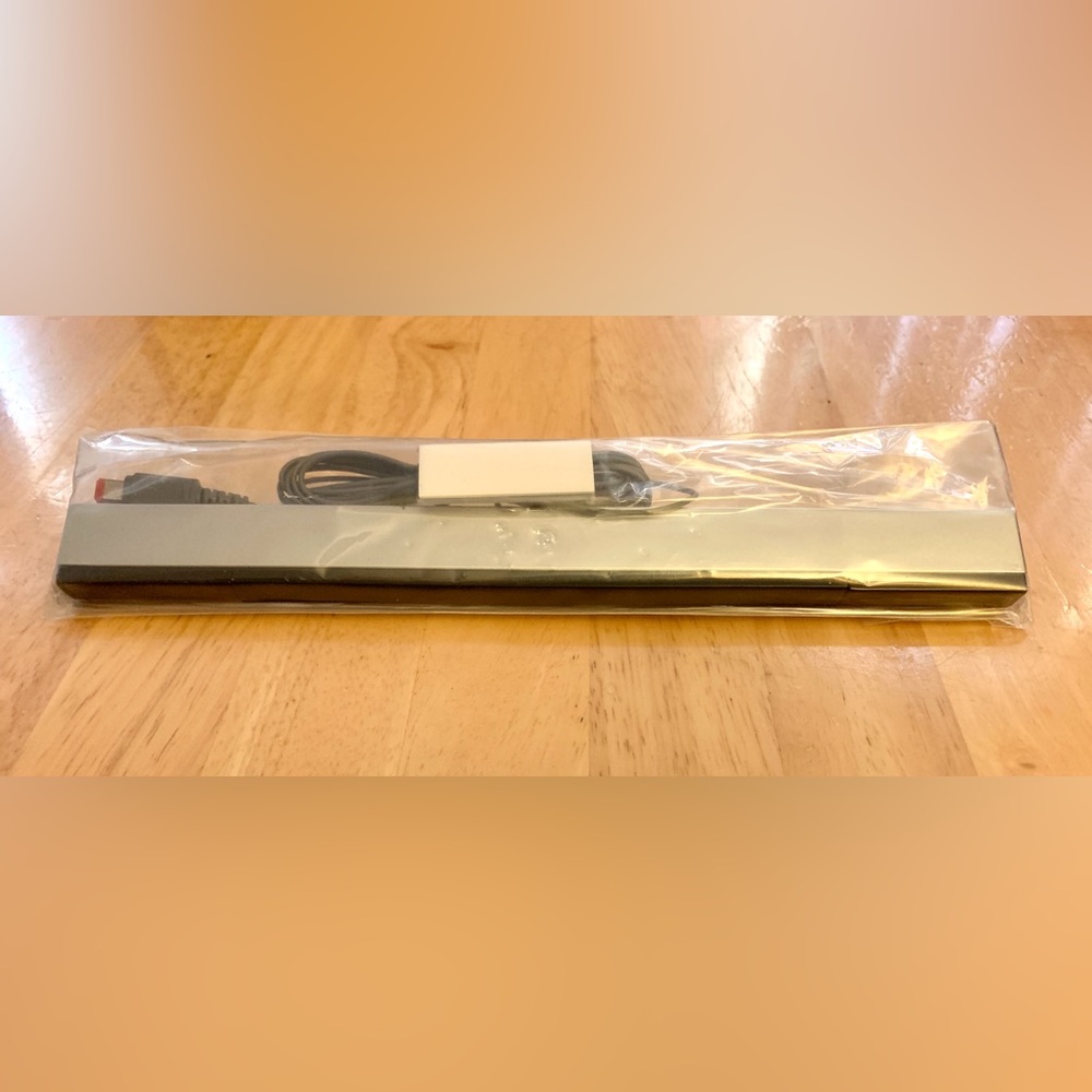 Replacement Sensor Bar for Nintendo Wii or Wii U (Wired, Infrared)